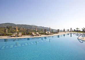 Furnished 3+1 penthouse in Kargicak.