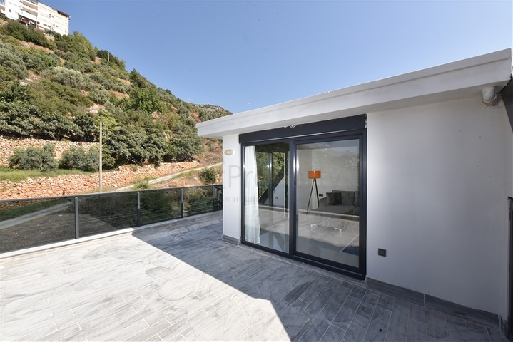 Rent a penthouse by the sea near Cleopatra beach Rent a penthouse by the sea near Cleopatra beach