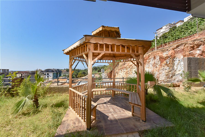 Rent a penthouse by the sea near Cleopatra beach Rent a penthouse by the sea near Cleopatra beach