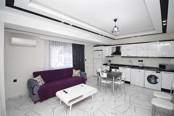Furnished 2+1 apartment in the very center of Alanya