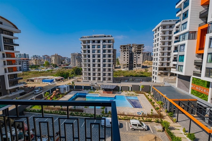 1+1 apartment in Mahmutlar district