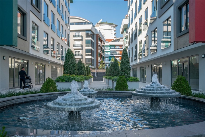 Commercial real estate in the Oba area