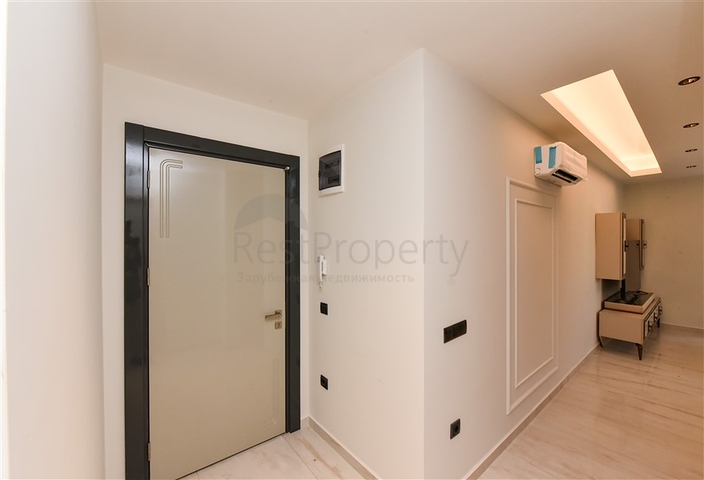 1+1 apartment in a premium class complex on the first coastline 