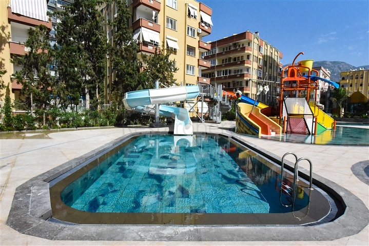 1+1 apartment in a premium class complex on the first coastline 