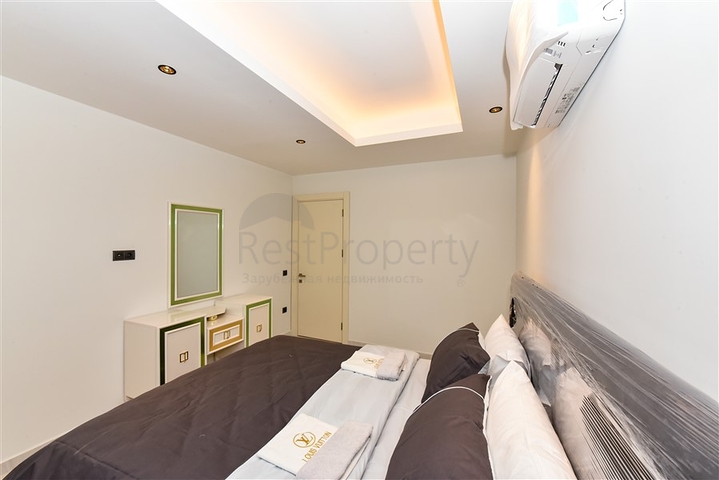 1+1 apartment in a premium class complex on the first coastline 