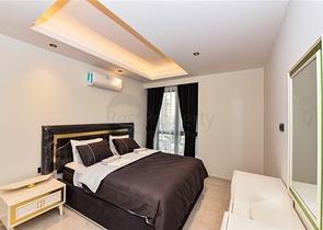 1+1 apartment in a premium class complex on the first coastline 