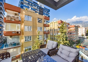 1+1 apartment in a premium class complex on the first coastline 