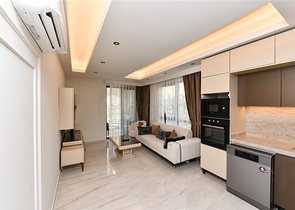 1+1 apartment in a premium class complex on the first coastline 