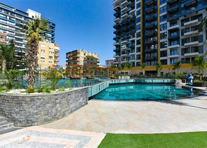 1+1 apartment in a premium class complex on the first coastline 