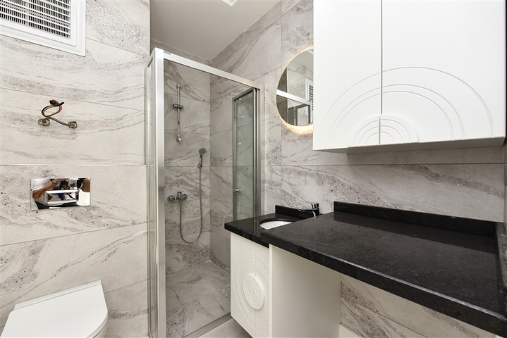 1+1 apartment in a new residential complex in Mahmutlar district