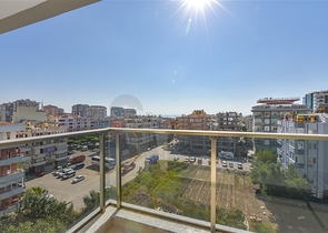 1+1 apartment in a new residential complex in Mahmutlar district
