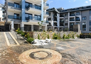 One-bedroom apartment in an area with well-developed infrastructure