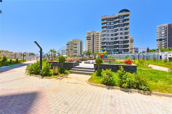 1+1 apartment in a new building in Mahmutlar district