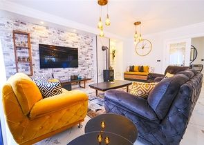 Furnished spacious apartment in a complex with sea and mountain views