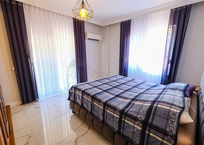 Furnished spacious apartment in a complex with sea and mountain views