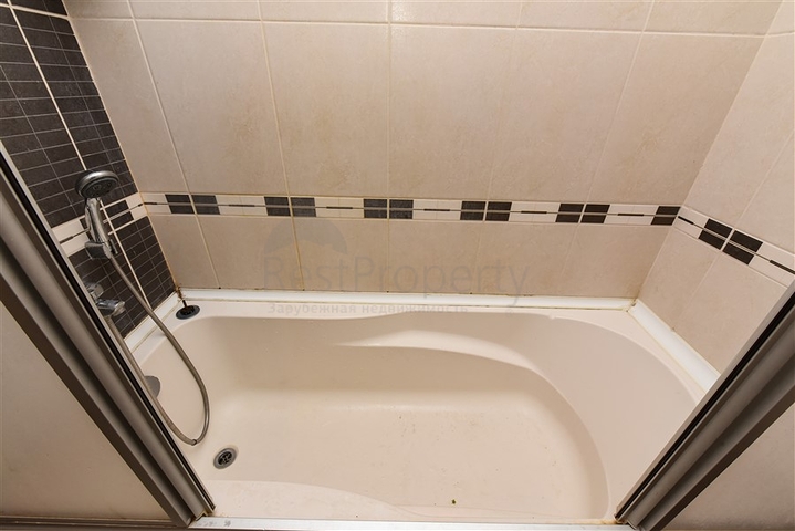 3+1 apartment in a complex on the first line