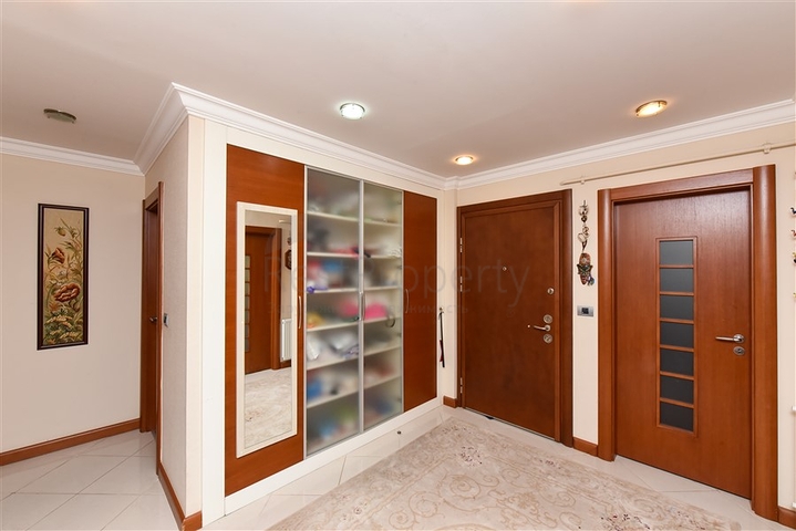 3+1 apartment in a complex on the first line