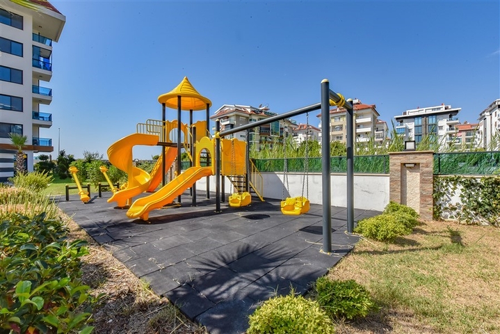 Apartment 2+1 on the first line in Kestel district