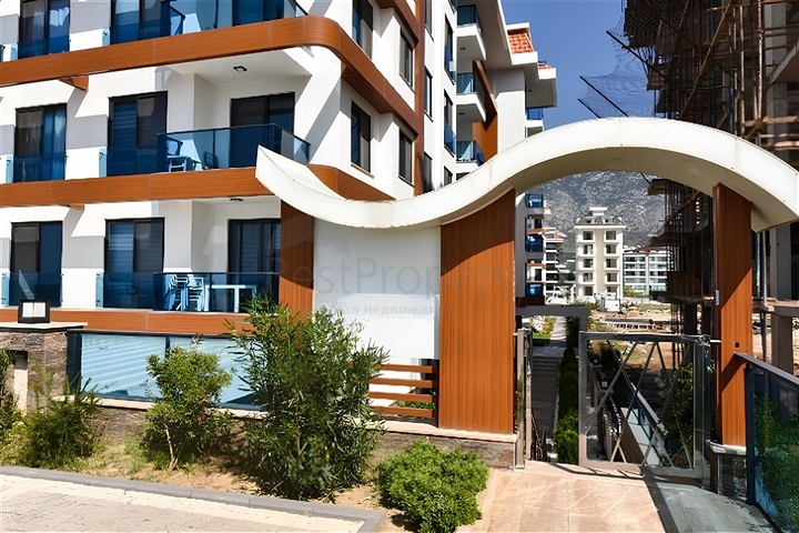 Apartment 2+1 on the first line in Kestel district