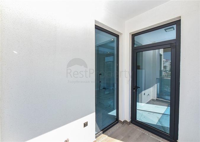 Apartment 2+1 on the first line in Kestel district