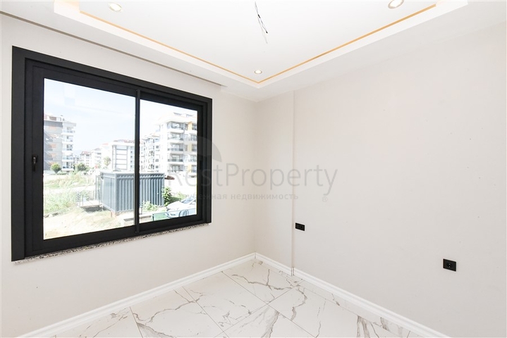 Apartment 2+1 on the first line in Kestel district