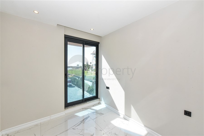 Apartment 2+1 on the first line in Kestel district