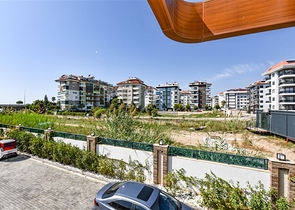 Apartment 2+1 on the first line in Kestel district