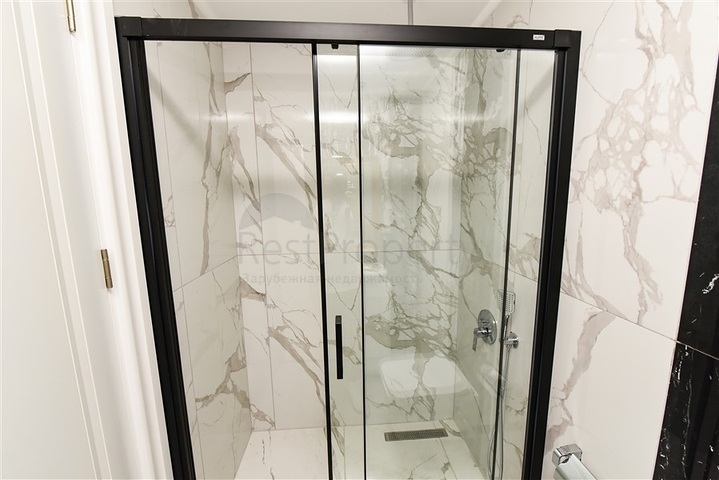 3+1 penthouse with separate kitchen on the first coastline in Kestel