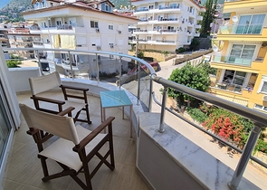 4+1 penthouse with sea view in the very center of Alanya