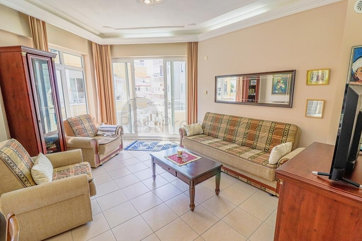 2+1 on the first line in Mahmutlar