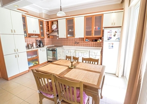 2+1 on the first line in Mahmutlar