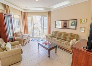 2+1 on the first line in Mahmutlar