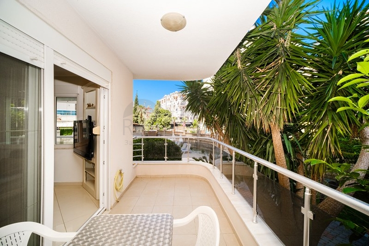 Spacious 3+1 apartment in the very center of Alanya