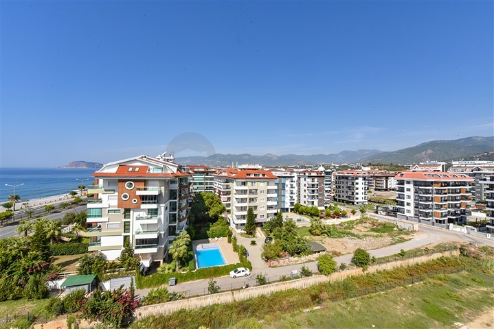  3+1 penthouse with sea view