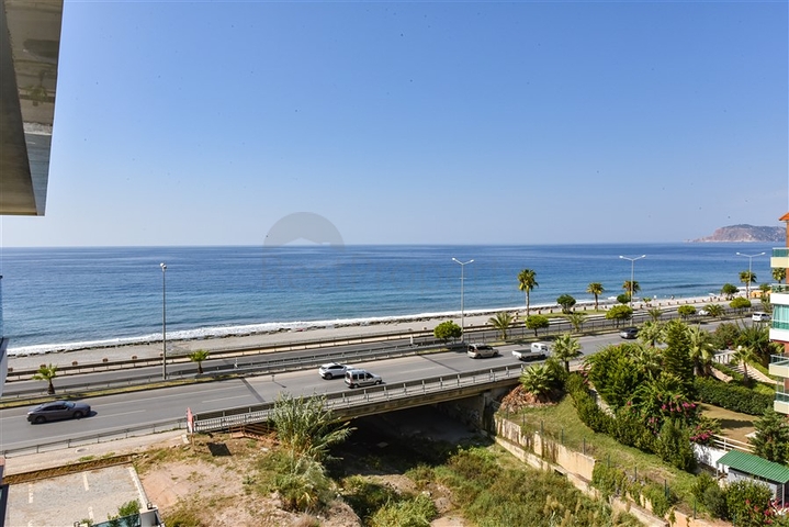  3+1 penthouse with sea view