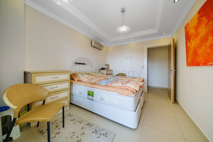 4+1 penthouse with sea view in Cikcilli