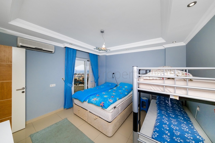 4+1 penthouse with sea view in Cikcilli