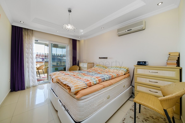 4+1 penthouse with sea view in Cikcilli