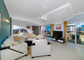 4+1 penthouse with sea view in Cikcilli