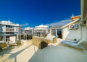 4+1 penthouse with sea view in Cikcilli