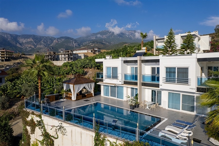 Villa in the elite area of Alanya