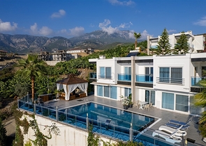 Villa in the elite area of Alanya