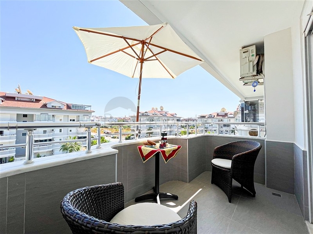 Spacious apartment with a convenient location in the Oba area