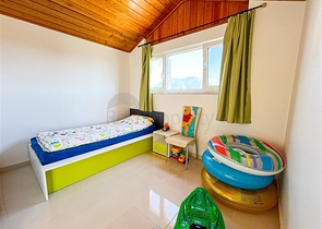 Spacious apartment with a convenient location in the Oba area