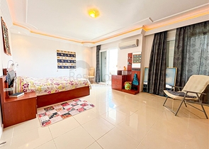 Spacious apartment with a convenient location in the Oba area