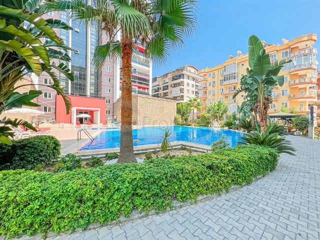 Spacious 1+1 apartment in Mahmutlar district 