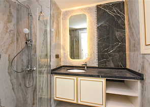 2+1 apartment in the center of Alanya in a complex from a top developer