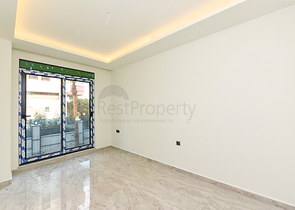 2+1 apartment in the center of Alanya in a complex from a top developer