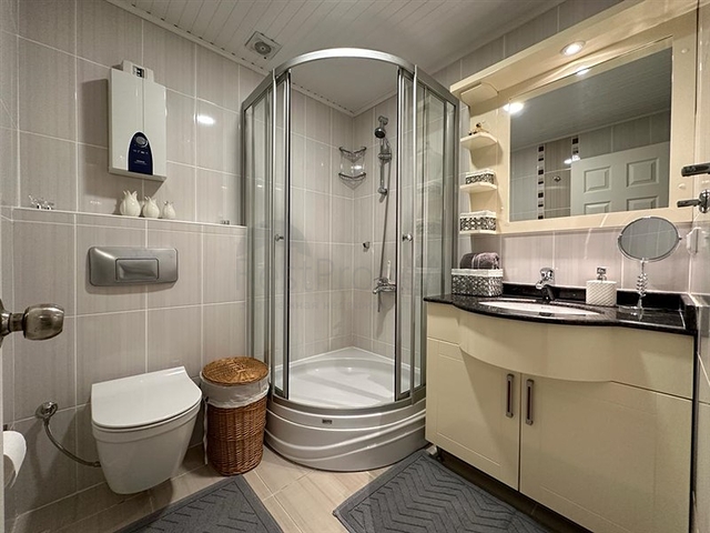 Apartment 2+1 with residence permit in Oba district