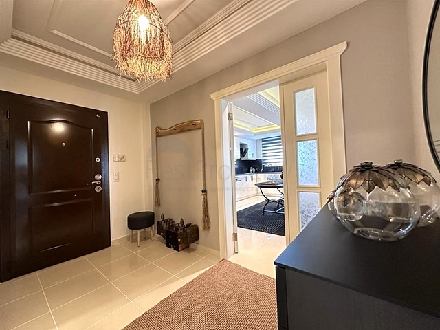 Apartment 2+1 with residence permit in Oba district